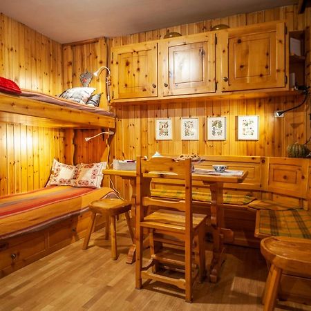 Casa-chalet, in centro a Courmayeur! Esterno foto